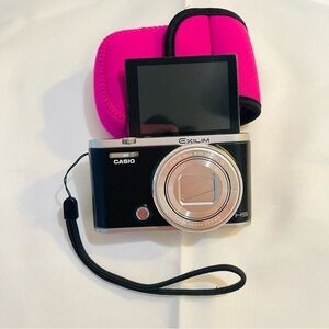 Casio Exilim ZR4000 Digital Camera (Rare Camera)